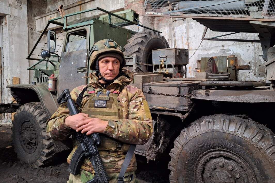 Боец с позывным Ветер
Фото: ИЗВЕСТИЯ/Дмитрий Астрахань