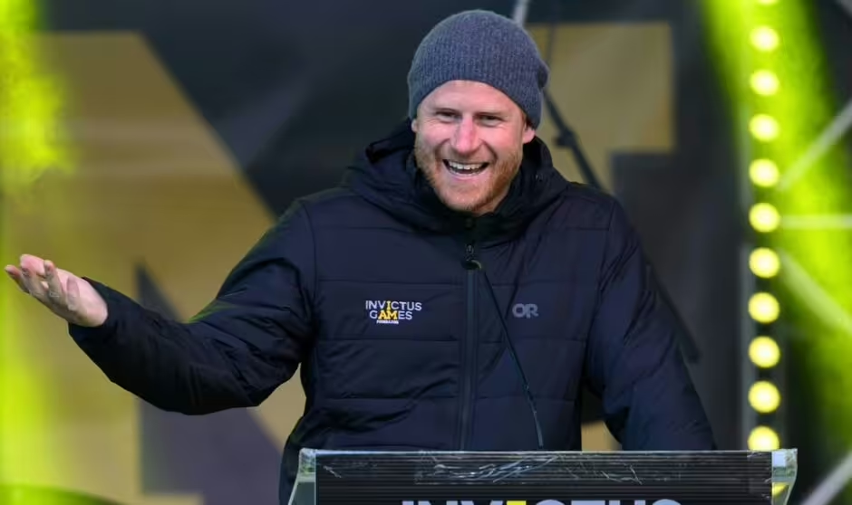 Всех поздравляю с наступающим!