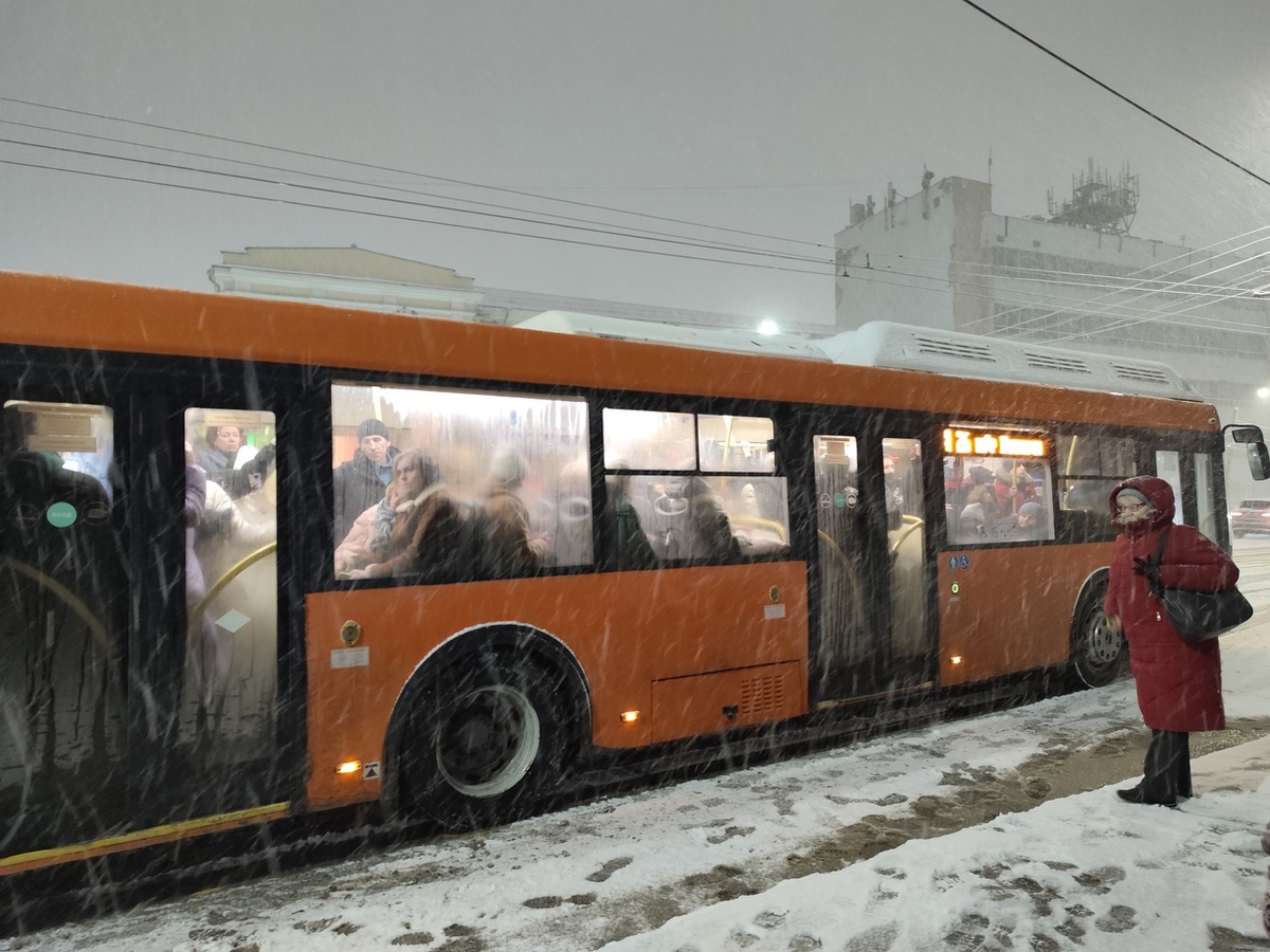 Московский дептранс порекомендовал гражданам пересесть на общественный транспорт.  Фото: ФедералПресс / Ксения Кобалия