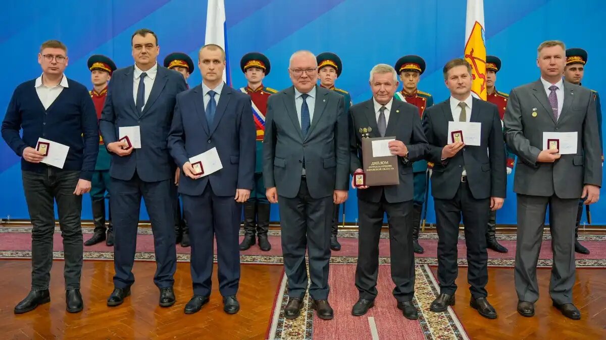 Фото: Вятский ГАТУ
Группа ученых Вятского ГАТУ награждена Премией Кировской области в номинации «Сельское хозяйство»