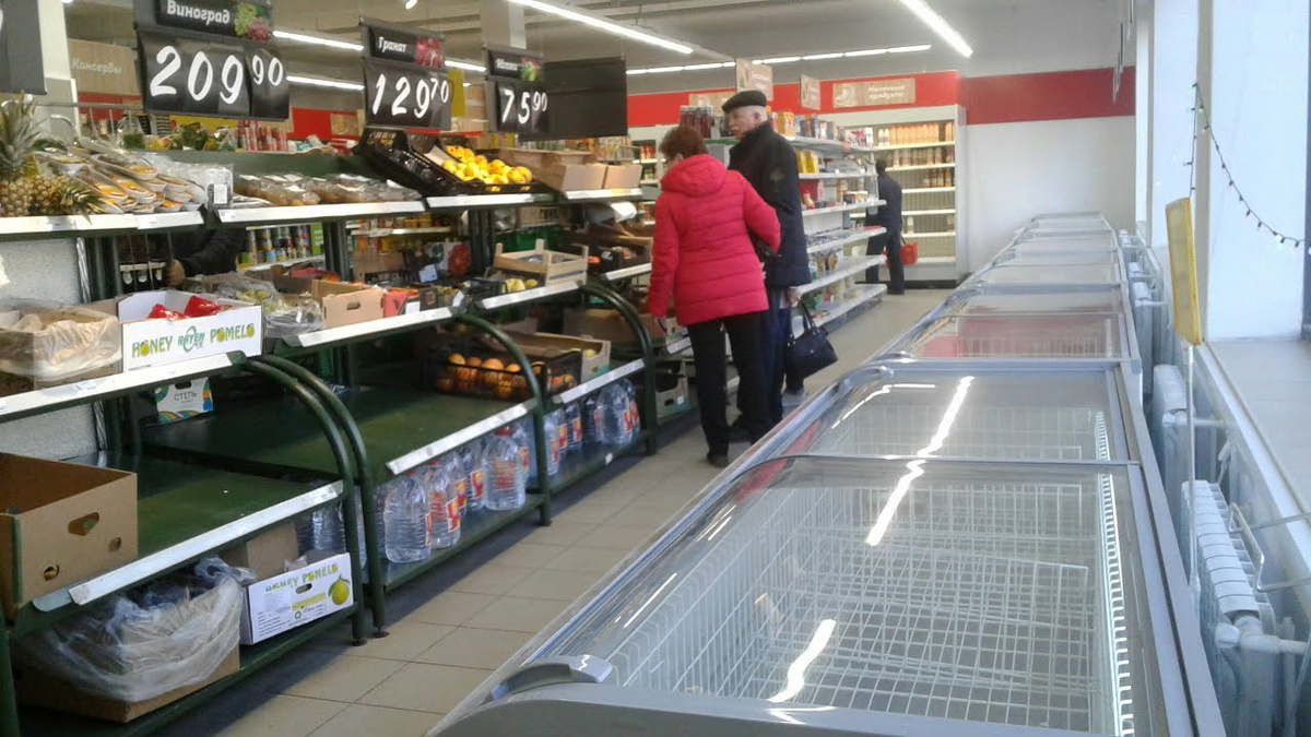 Сети сокращают магазины: «Пятёрочка», «Магнит» и «Ашан» объявляют о закрытиях