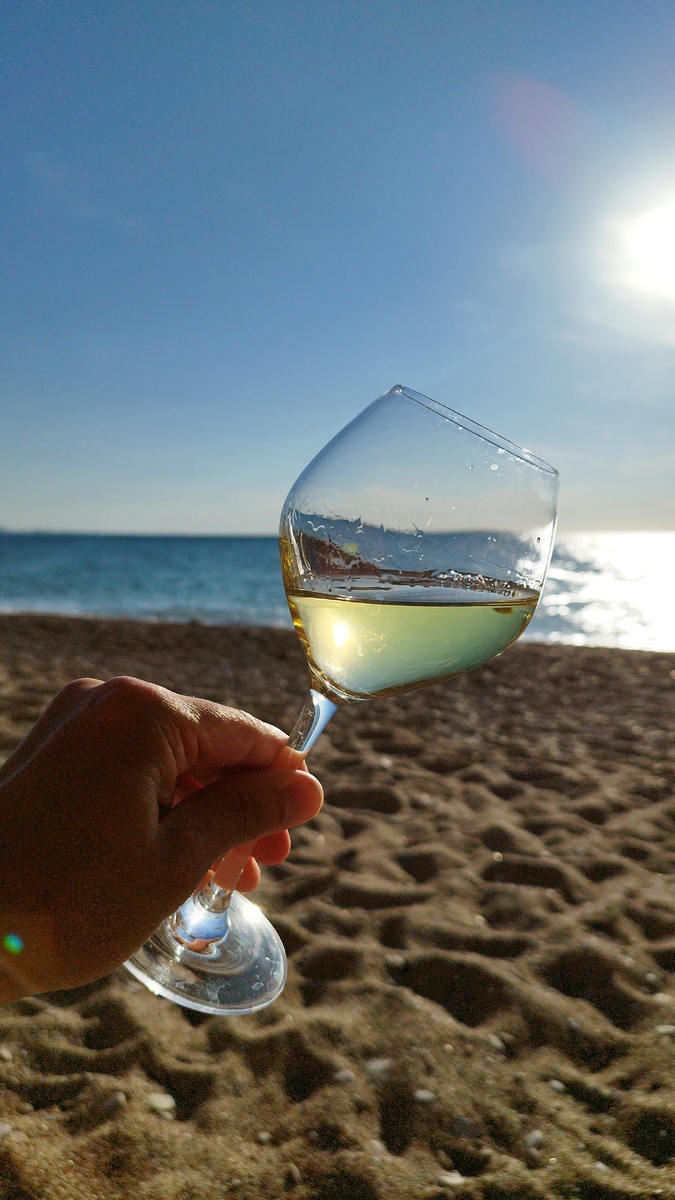 Игристый Кокур от Инкермана в бокале.