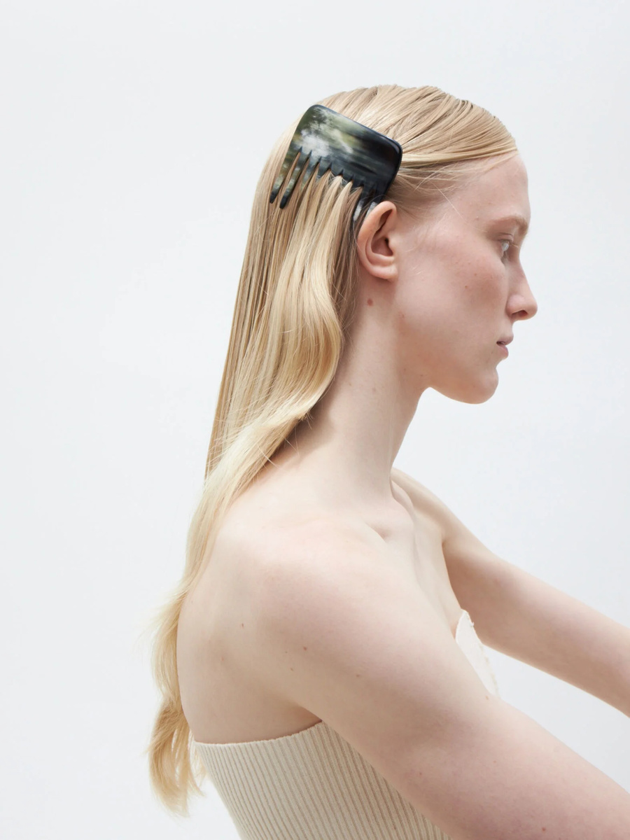    Квадратный гребень из натурального рога, Hairmates, цена: 7 000 ₽