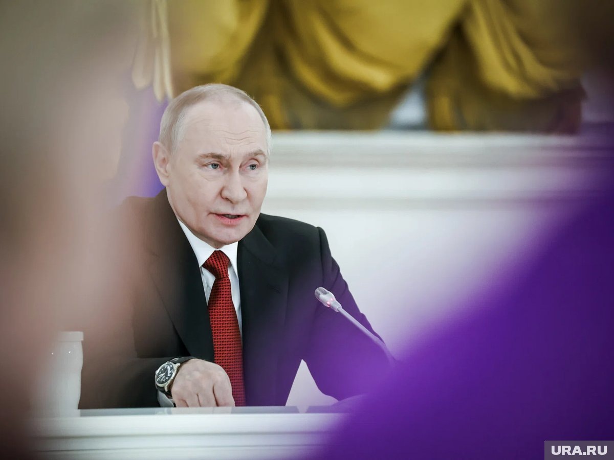     Президент Владимир Путин провел совещание по госпрограмме вооружения