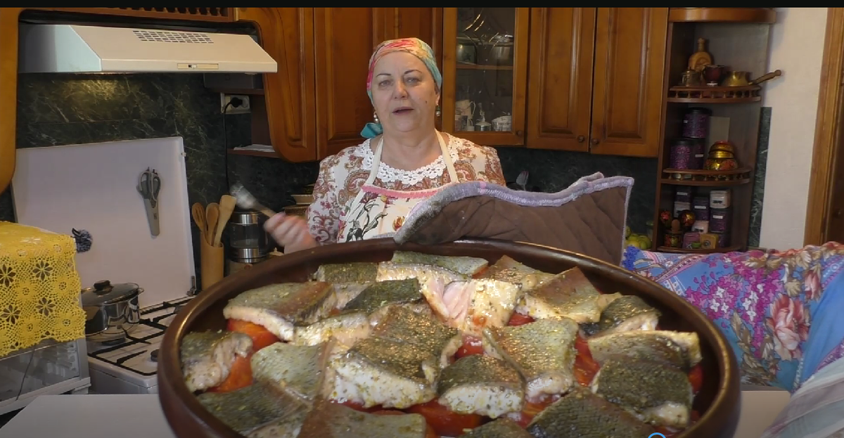 Форель в помидорах