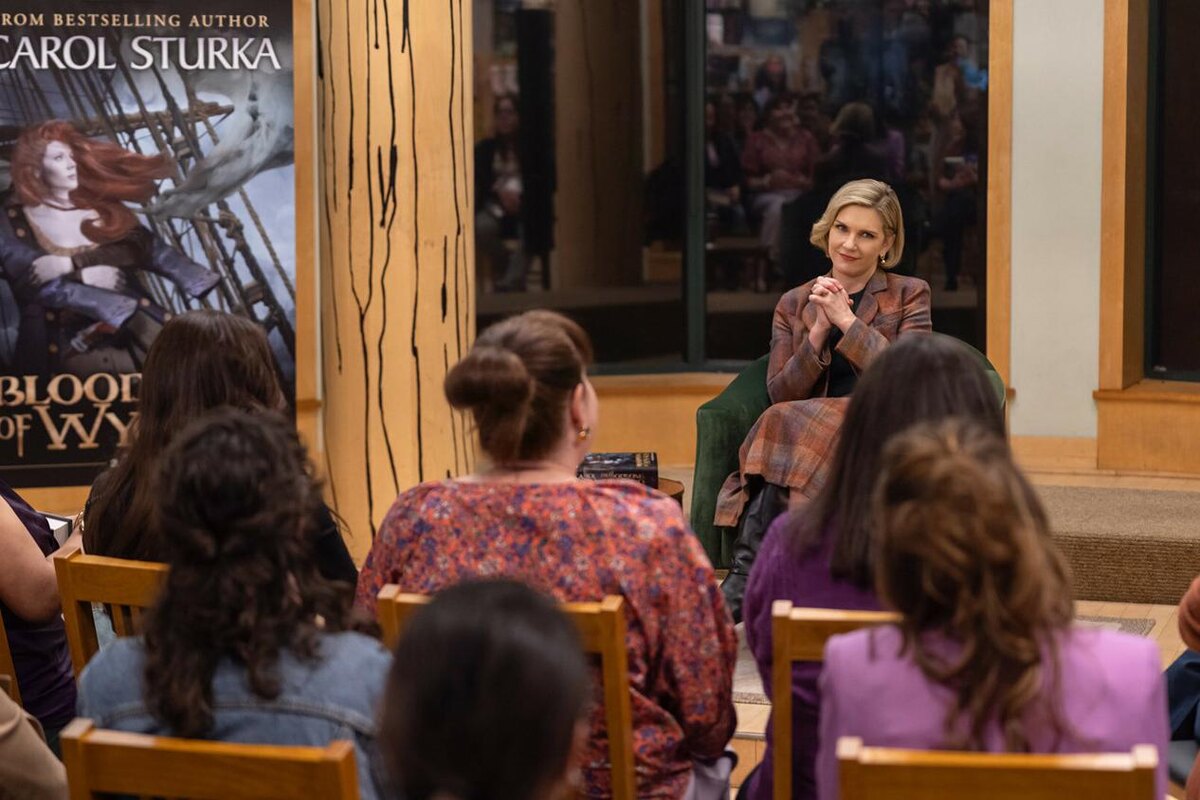 Apple Inc.📷Кадр из сериала «Одна из многих»