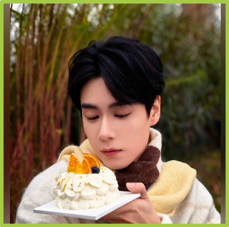 Китайский актер Ху И Тянь.