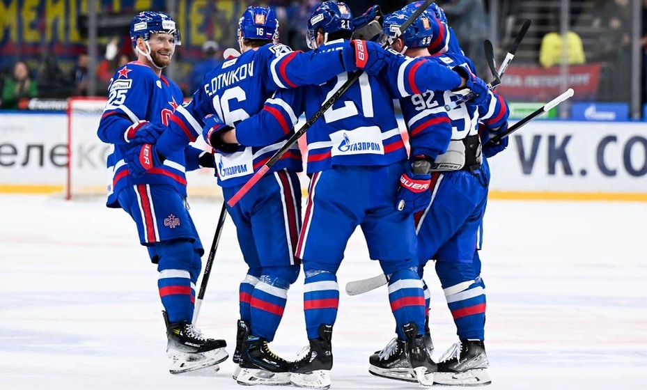    Ассистентский покер Кузнецова помог СКА обыграть «Торпедо» в КХЛ. Фото: ХК СКА