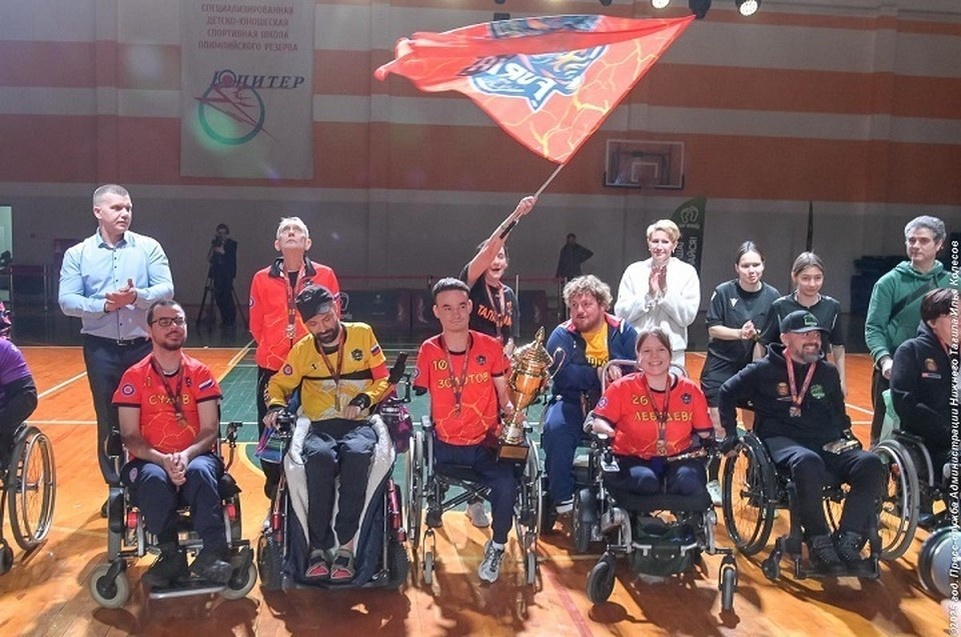    Состязания собрали сильнейшие команды по ПОДА-футболу. Фото: мэрия Нижнего Тагила