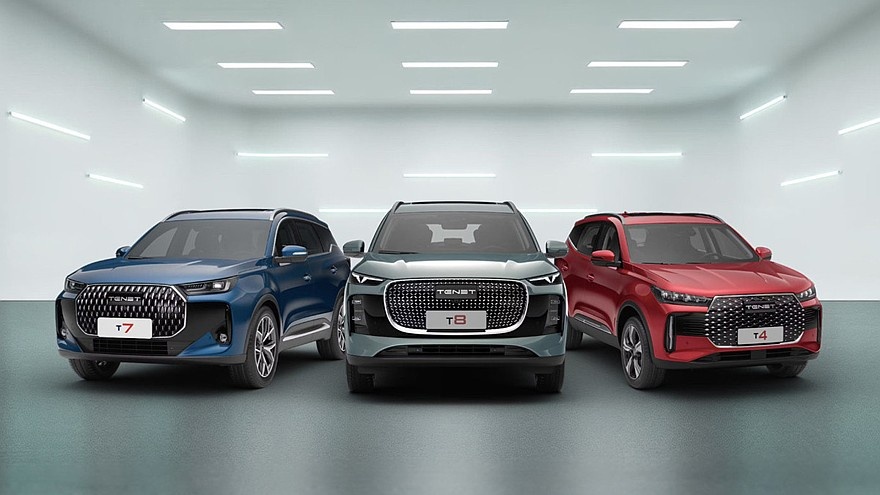    На фото: актуальный модельный ряд Tenet — T7, T8 и T4