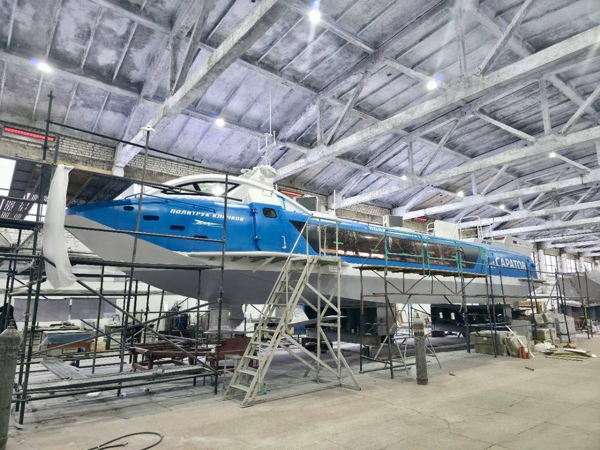 Судно "Политрук Клочков" названо в честь Героя Советского Союза, уроженца Саратовской области Василия Клочкова, шагнувшего в бессмертие в бою у разъезда Дубосеково под Москвой / Фото: VK-группа Володин Саратов  📷
