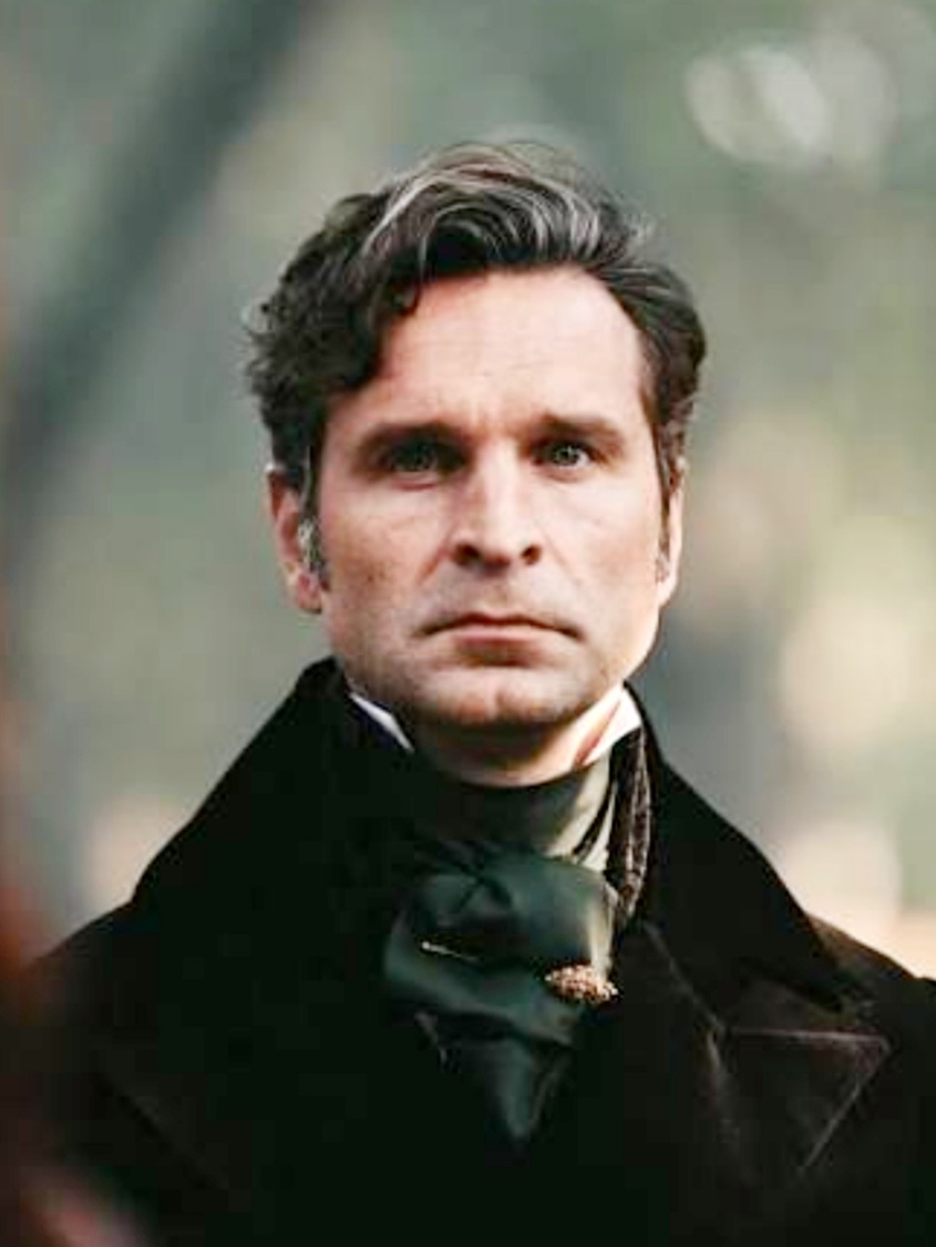 Виктор Добронравов в роли Евгения Онегина. Неожиданный выбор актёра, казалось бы, но получилосьпрекрасно и неожиданно раскрыт образ. Добронравов вообще больше комедийный актёр, оказалось, что и трагедия ему по плечу. 