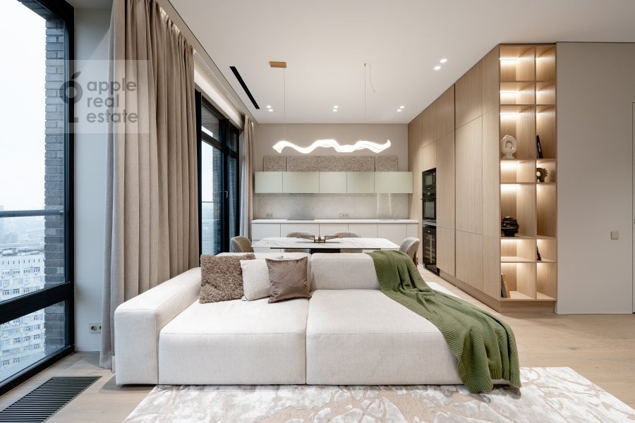 Фото из архива Apple Real Estate