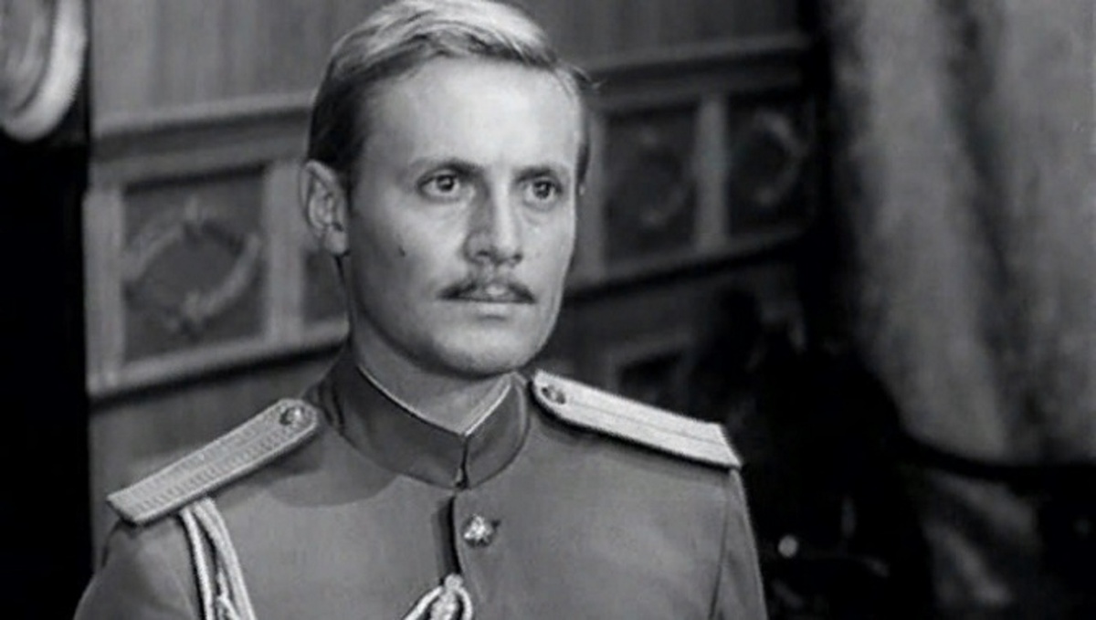 Кадр из фильма "Адъютант Его Превосходительства". Фото из открытых источников.