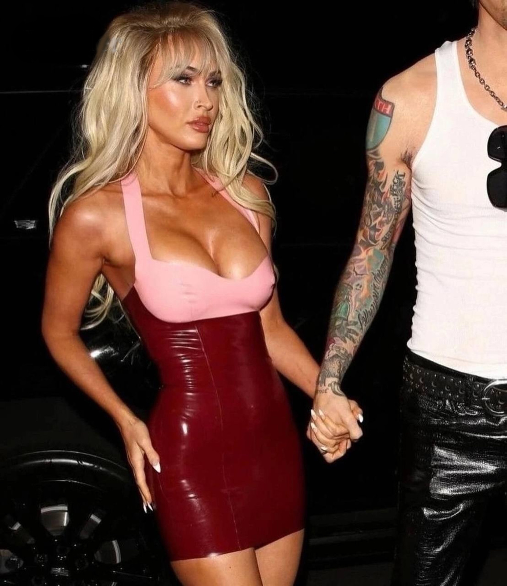 Меган Фокс в образе Памелы Андерсон, 2025