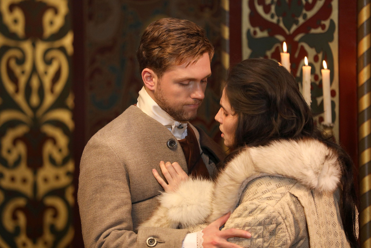 кадр из сериала про Салтычиху