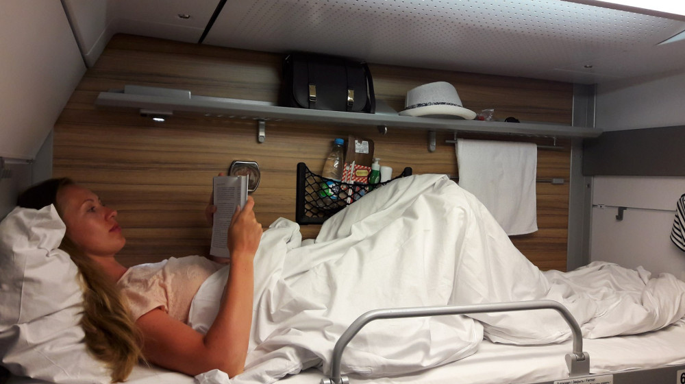    Почему мама запретила выкупать купе в поезде целиком и что скрывается за этим решением