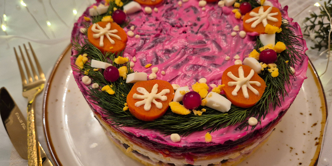 Салат "ГЕНЕРАЛЬСКИЙ" - необычный слоеный салат