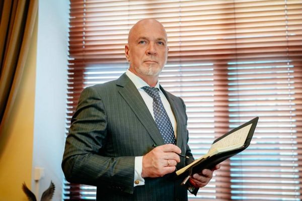 Евгений Балашов