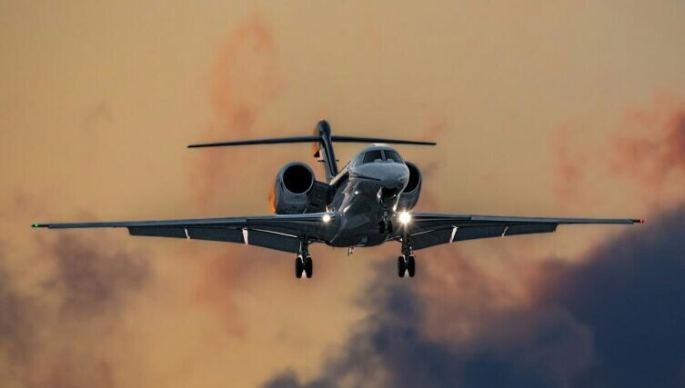    Что такое самолеты бизнес-джет и когда они появились? Фото: Richard Sagredo on Unsplash