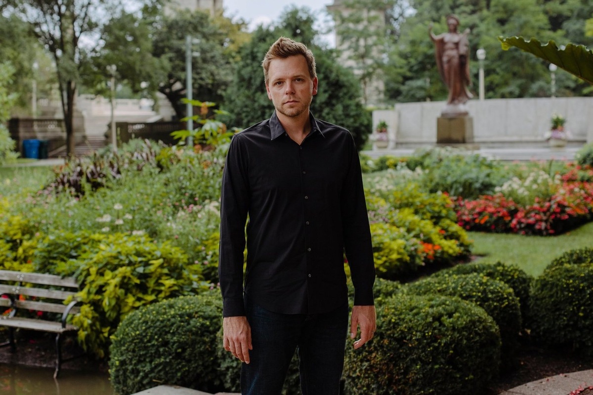    Нейтан Хилл в Чикаго, 2016 год. Whitten Sabbatini / скриншот с сайта The New York Times