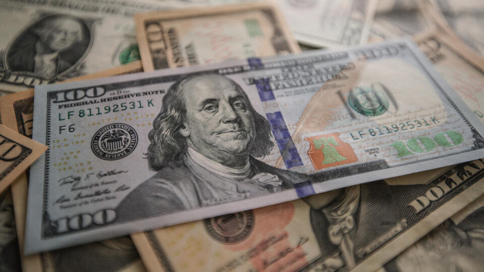     Бизнесмен продал фирму и выписал сотрудникам премию на $240 млн ИЗВЕСТИЯ/Константин Кокошкин