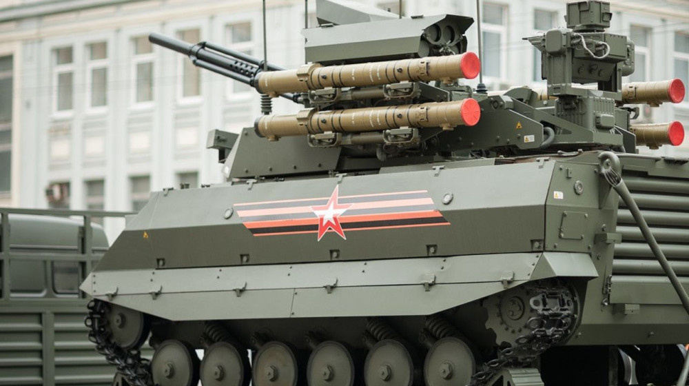    УРАН-9 на поле боя: как российский беспилотник меняет правила игры