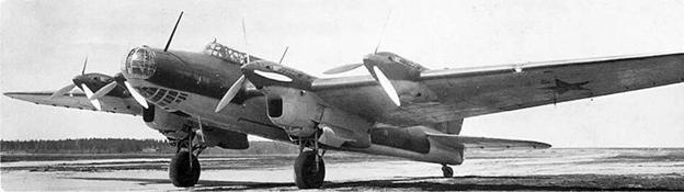 27 декабря 1936 года - Состоялся первый полёт высотного скоростного тяжёлого бомбардировщика ТБ-7 (АНТ-42, Пе-8) конструкции В.М.Петлякова, экипаж М.М.Громова. 