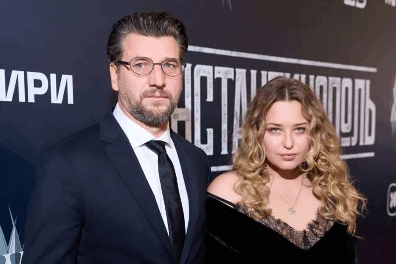    Александр Устюгов и Аглая Шиловская на премьере сериала «Константинополь» как муж и жена.