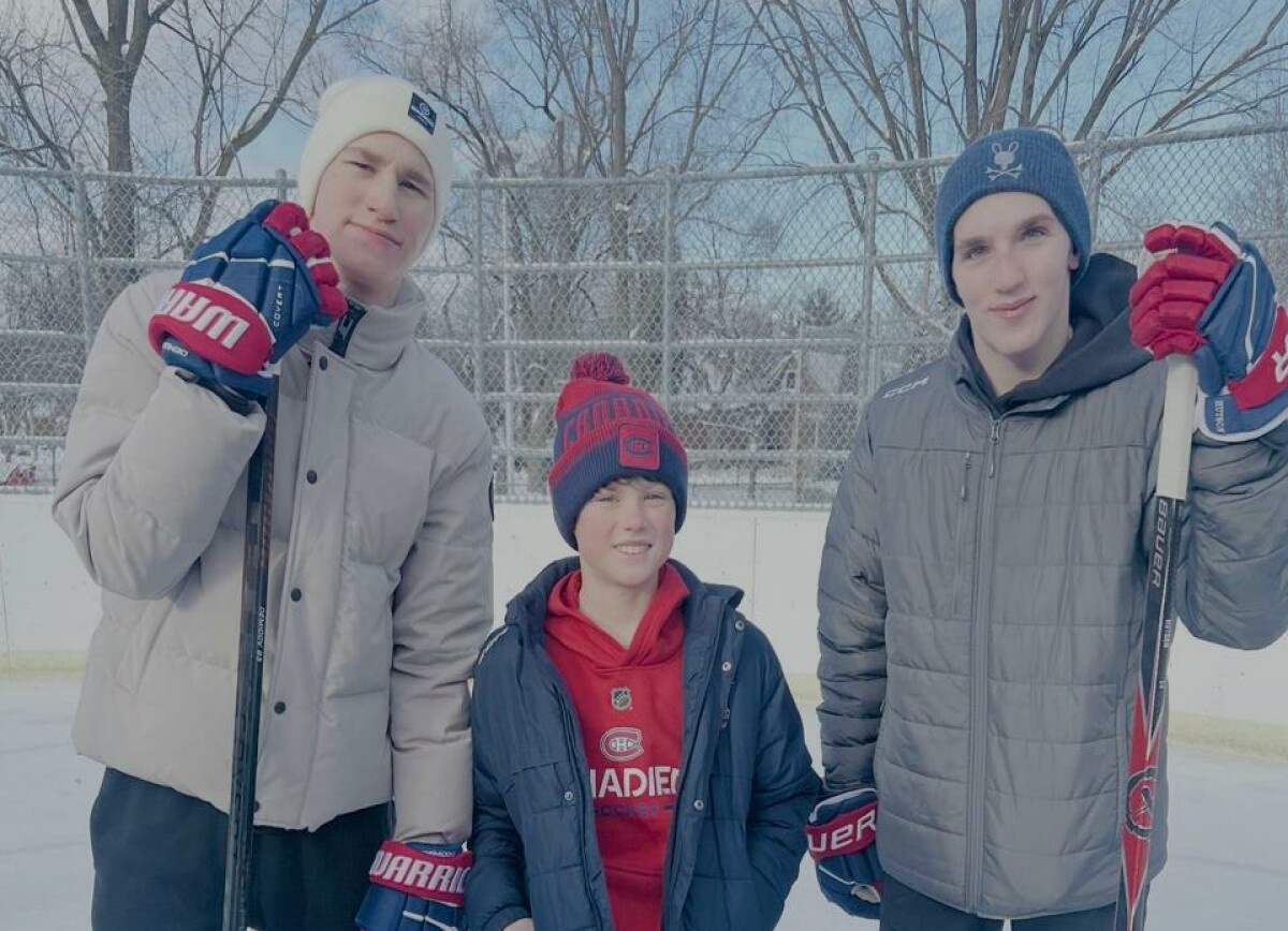     В Монреале о Демидове, проведшем Рождество на катке с болельщиками: ото льда его не оттащить