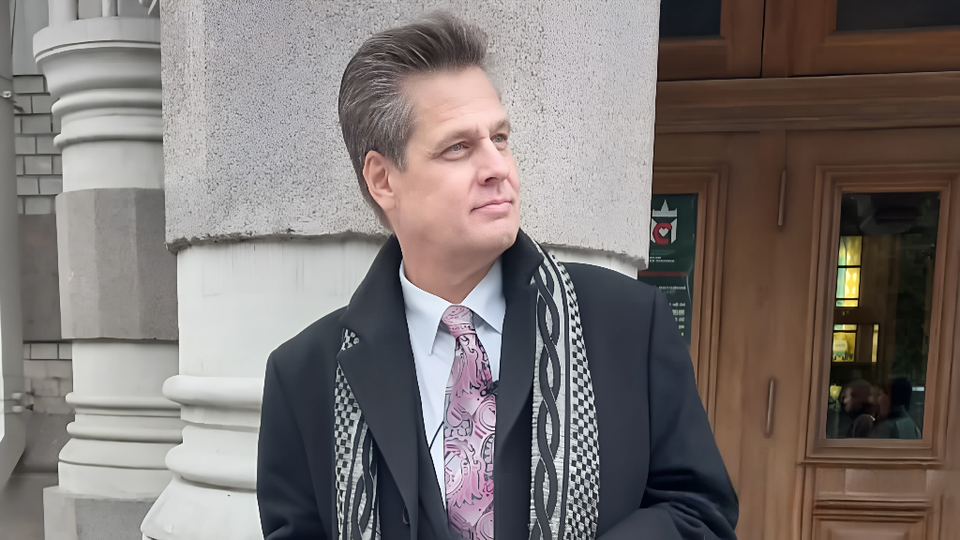     "Обожаю эту страну": потомок Екатерины II не намерен возвращаться из РФ в Европу vk.com/Andrei Kalageorgi