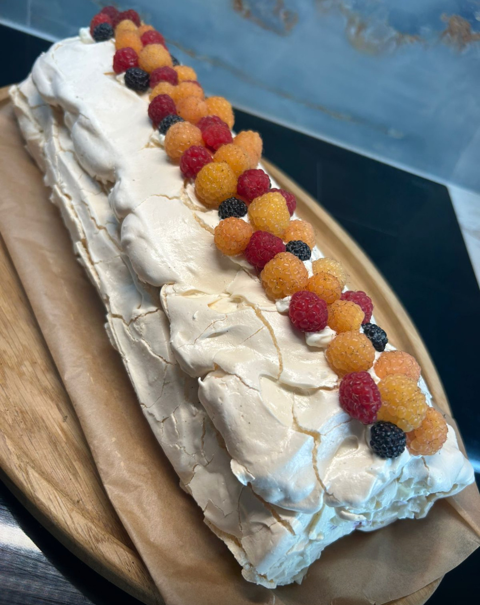 Меренговый рулет 