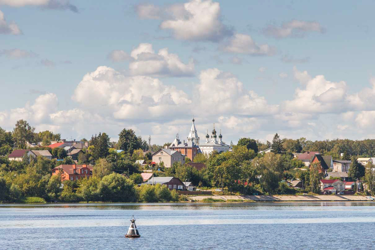 Кострома прекрасна с любого берега: с левого открывается вид на старообрядческий Преображенский храм