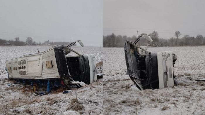 Автобус «Москва-Брест» попал в ДТП в Витебской области. Обложка © Telegram / МВД Беларуси