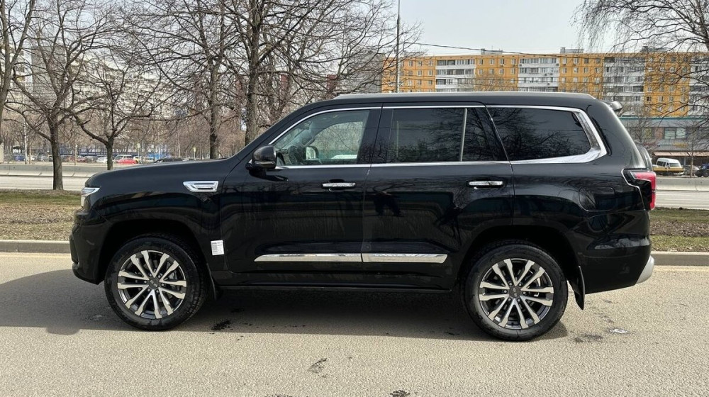    Приехал убийца Лэнд Крузера но с подводным камнем