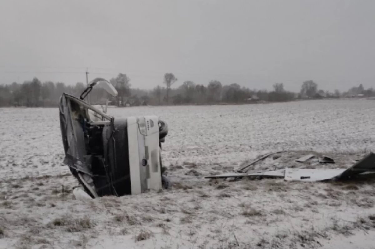    Десять человек госпитализировали после аварии с автобусом «Москва-Брест»