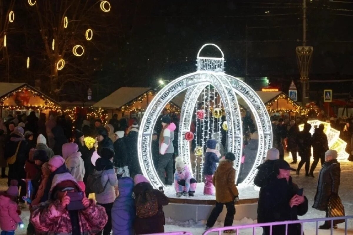    Барнаул полностью подготовился к встрече Нового года на районных площадках
