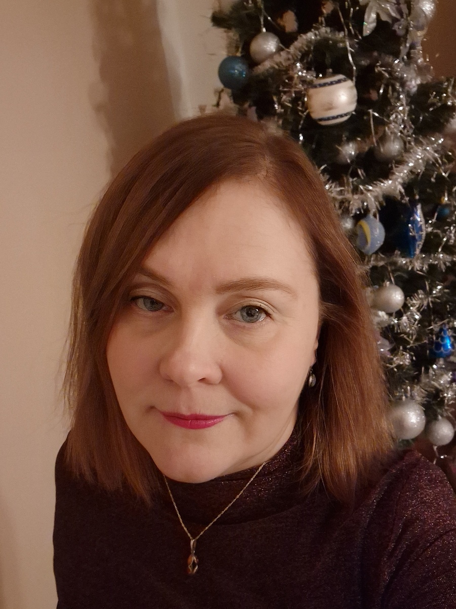 селфи прошлогоднее..в этом году у меня что-то нет селфи)))