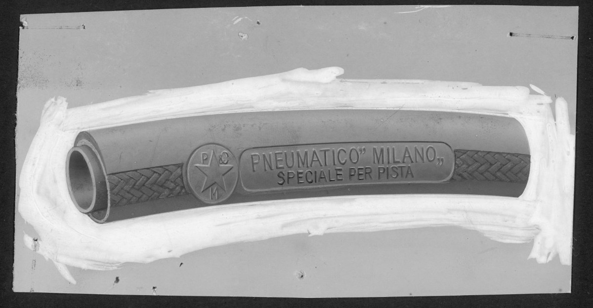    За первые два года работы с покрышками компания Pirelli вошла в пятерку ведущих мировых производителей шин.