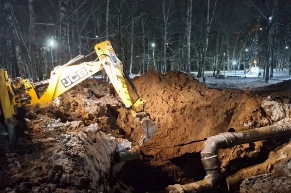    В Калуге устранили крупную ночную аварию на водопроводе