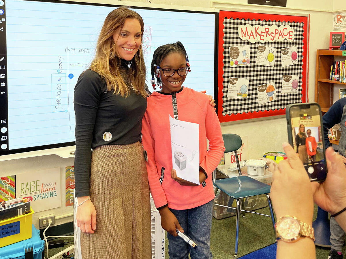 Эниола и её проект