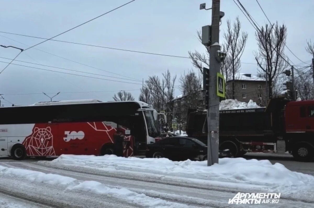    Авария произошла в Перми около 13:00.