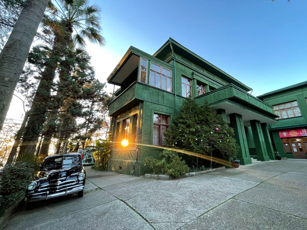 Дача Сталина в Мацесте