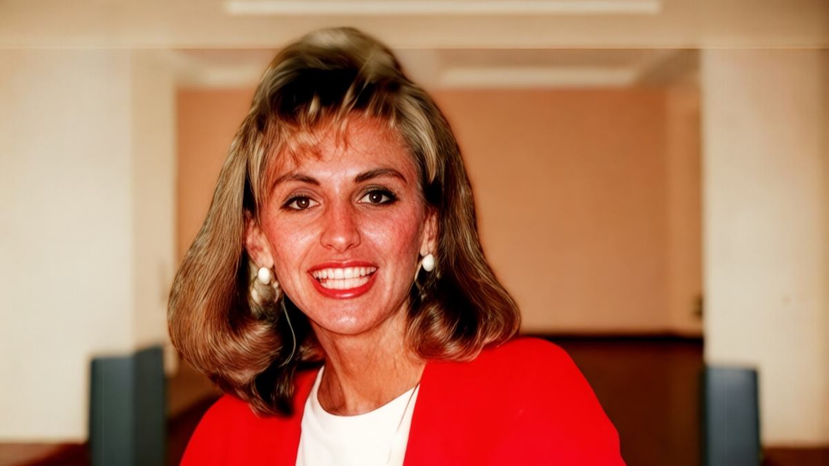 Кристи Мирак.