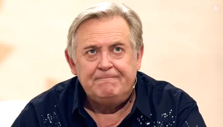 на фото Юрий Стоянов