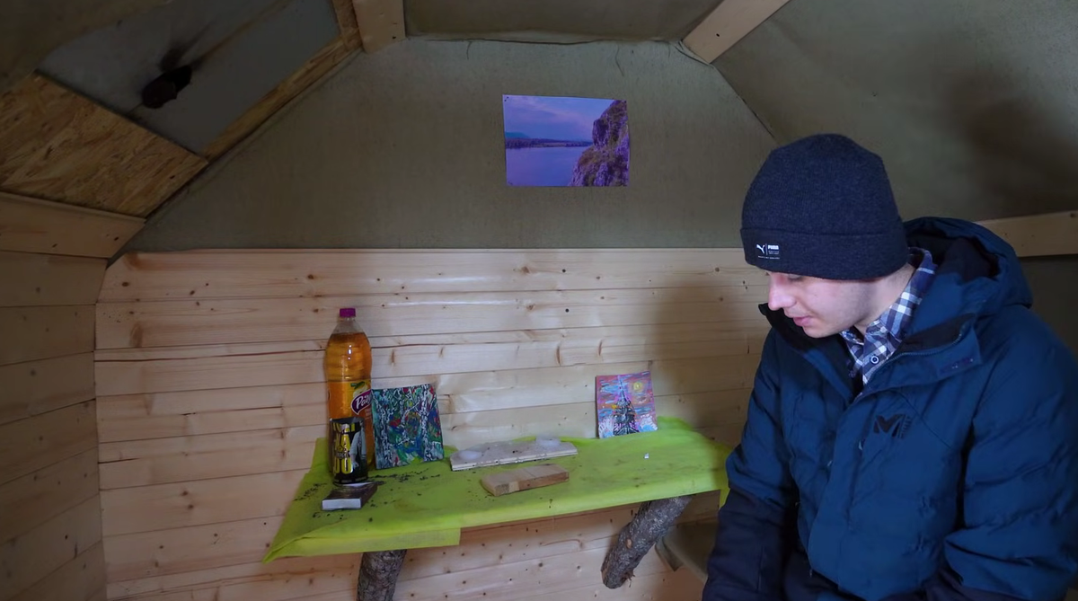 Илья и его землянка "Тайные тропы"