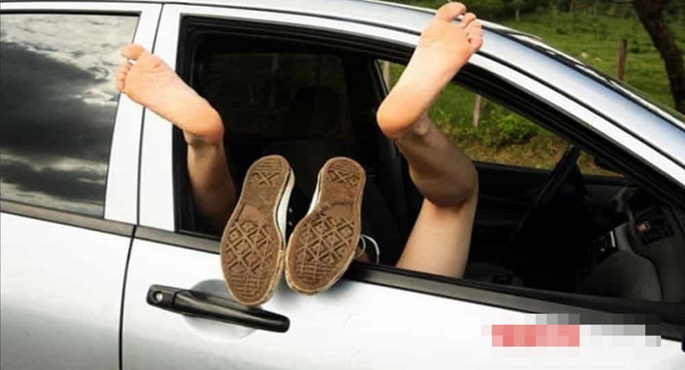 Дело «Монстра из Флоренции» — серийного убийцы, который стрелял во влюблённые пары в машинах