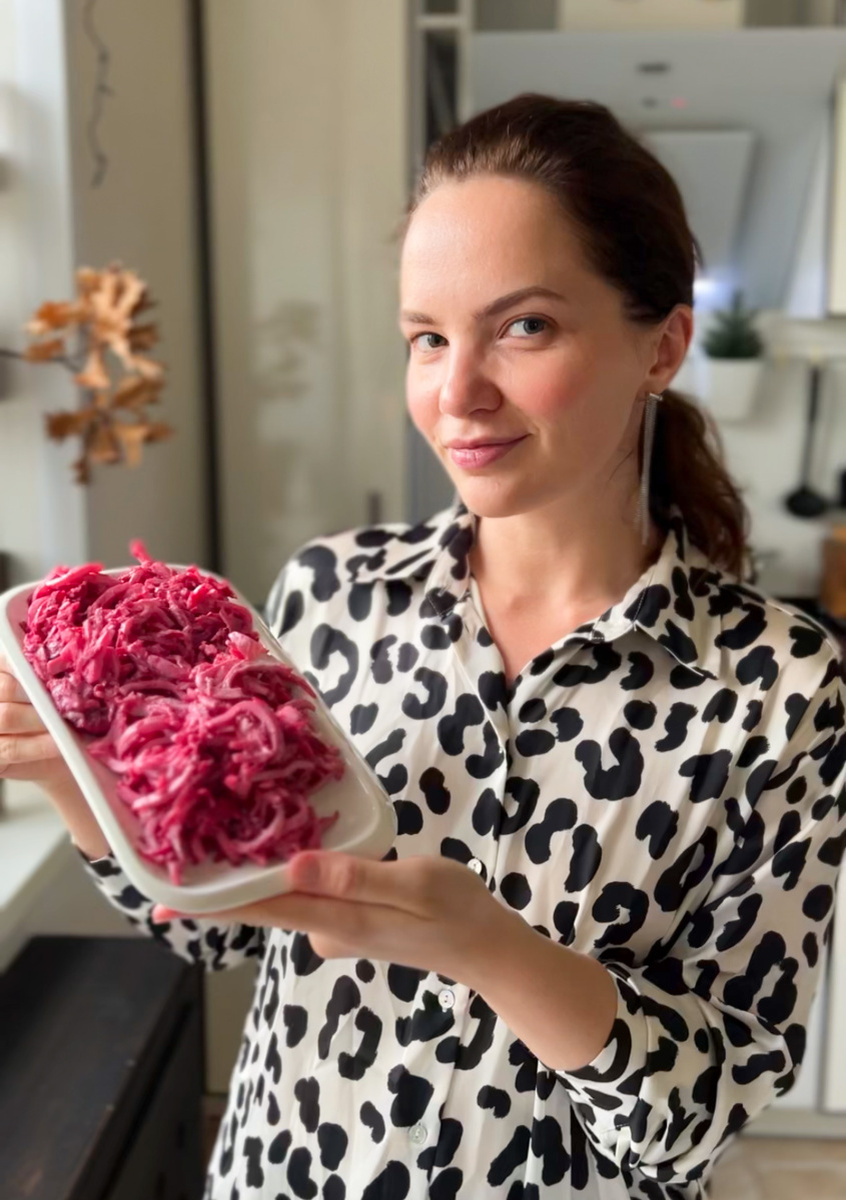 Всем привет! Меня зовут Юля, здесь я делюсь классными рецептами и просто своей жизнью. Давайте дружить!