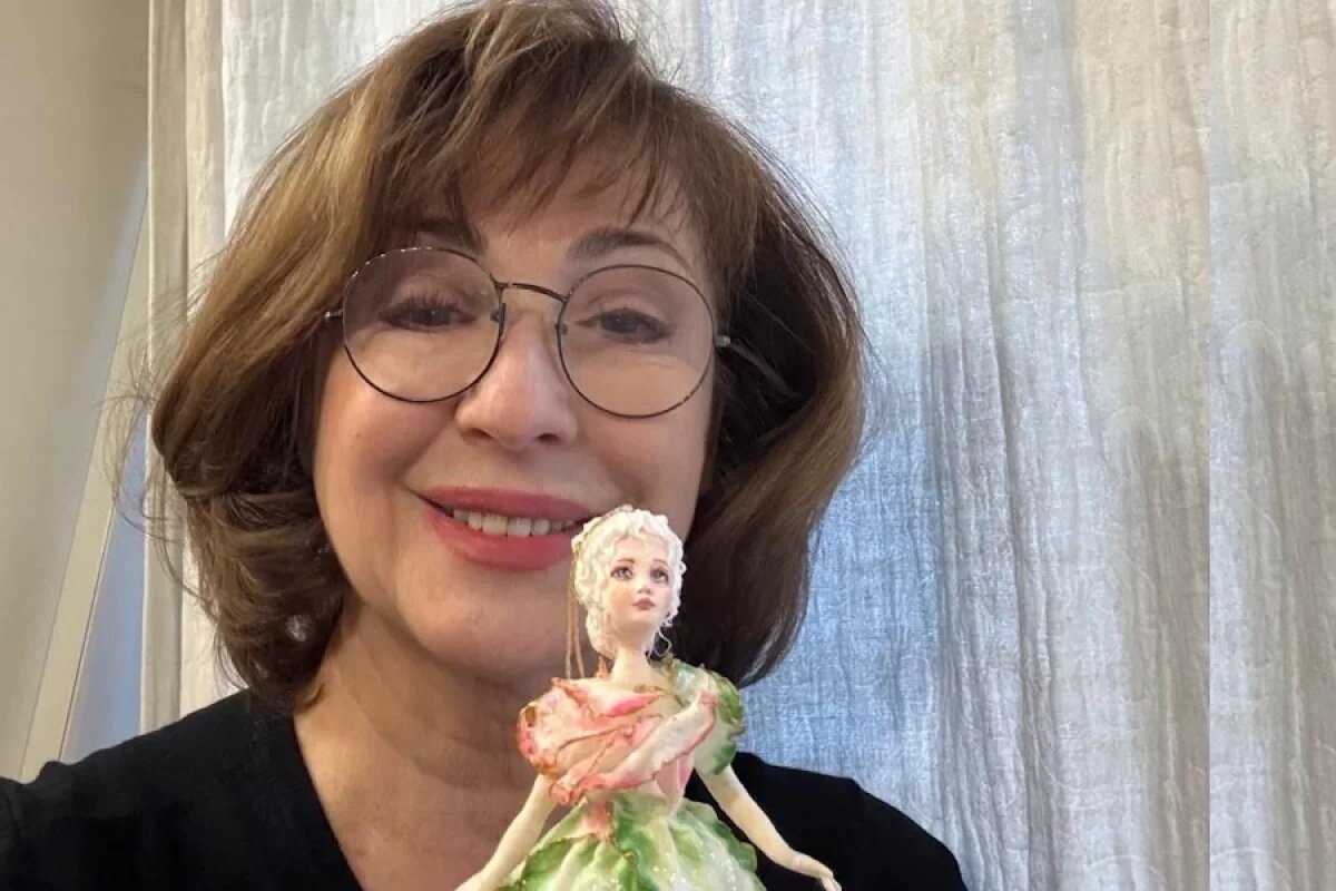    Из ваты и фантазии.