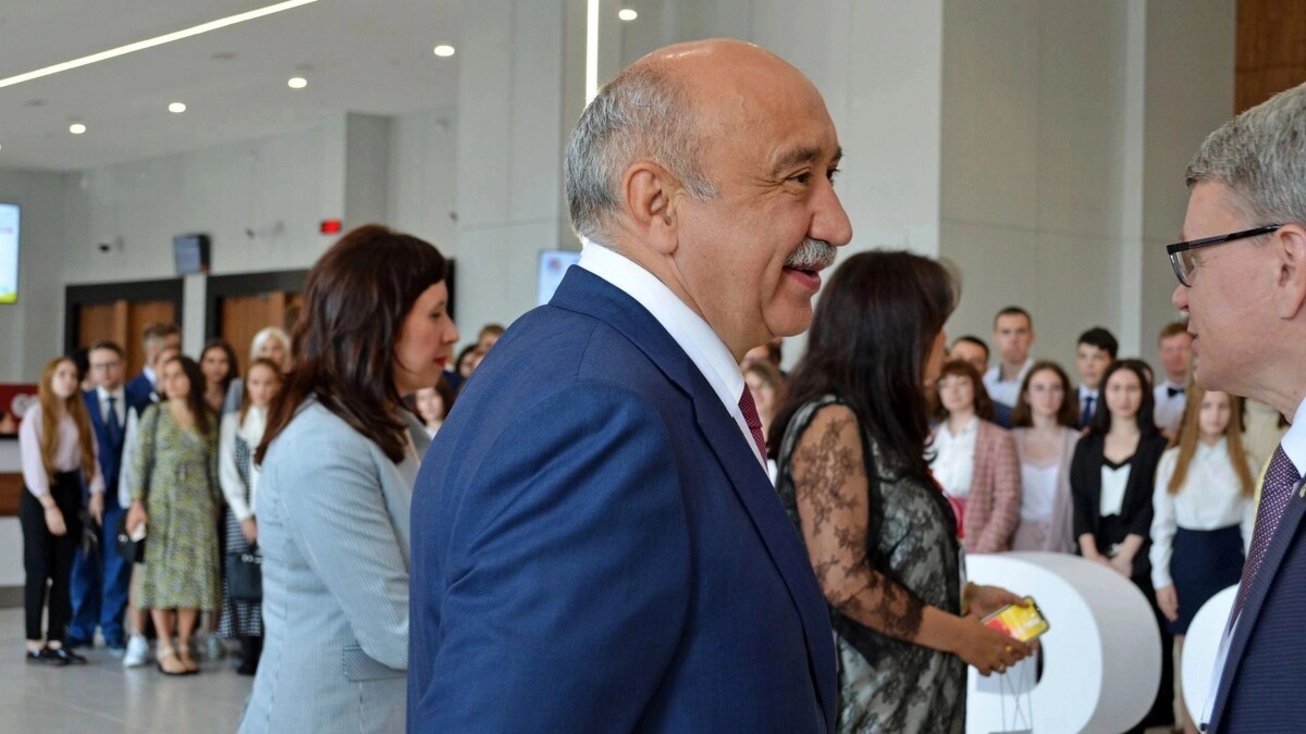    Ильшату Гафурову снизили срок до 18 лет   1MI